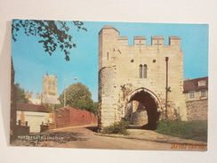 Postcard Pottergate  Lincoln  Lincolnshire My Ref B1253 - Lincoln