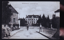 MONETEAU - Moneteau