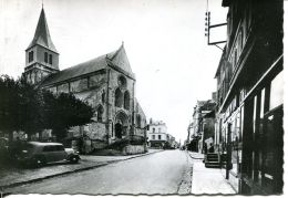 N°29695 GF-cpsm Thury Harcourt  -église Romane- Citroen Traction- - Thury Harcourt