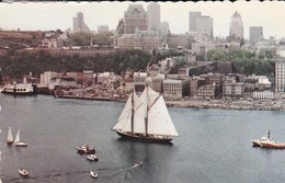 CANADA---LE BLUENOSE II Devant QUEBEC----voir 2 Scans - Québec - Les Rivières