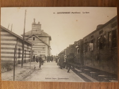 Questembert.la Gare Avec Train - Questembert