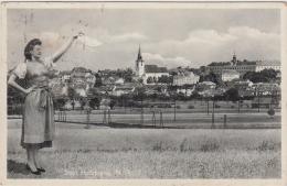 AK - HOLLABRUNN - Panorama - Frau Mit Taschentuch 30er - Hollabrunn