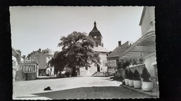 CPSM D63 St Gervais Place De La Gendarmerie - Saint Gervais D'Auvergne