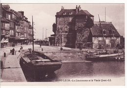 HONFLEUR (Calvados) La Lieutenance Et Vieux Quai- Edition L.L  N° 49 - Honfleur