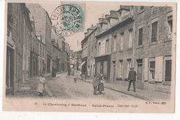 SAINT-PIERRE-EGLISE - ( Manche ) - Rue Aux Juifs - De Cherbourg A Barfleur - Saint Pierre Eglise