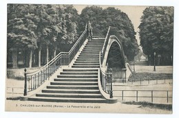 532 - Chalons Sur Marne - 5 La Passerelle Et Le Jard - Châlons-sur-Marne