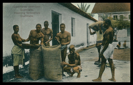 QUELIMANE - Escolhendo O Amendoim   ( Ed. Spanos & Tsisias Nº 1107) Carte Postale - Mosambik