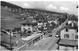 CORCELLES → Tram Und Oldtimer Auf Der Dorfstrasse Anno 1955 - Corcelles
