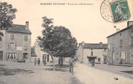 87 - HAUTE VIENNE / Bussière Poitevine - Place De La Gendamerie - Bussiere Poitevine