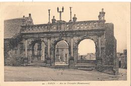 SIZUN - Arc De Triomphe - Sizun