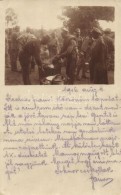 T2/T3 1916 Osztrák-magyar Katonák ételosztás Közben A Táborban / K.u.K.... - Non Classés