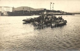 * T2 A Megtorpedózott T 51 Osztrák-magyar Torpedónaszád Négy Hajóval... - Non Classés