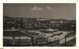 * Budapest II. Moszkva Tér - 2 Db Fotó Képeslap, Az Egyik Az ötvenes évekbÅ‘l,... - Non Classés