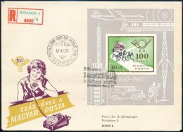 1967 100 éves A Magyar Posta Vágott Blokk Rajta Az Ismert Tévnyomat FDC-n (40.000) - Autres & Non Classés