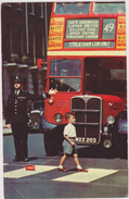 ROYAUME UNI,UNITED KINGDOM,angleterre,england,LONDON,LONDRES,policier,agent De La Circulation,policeman,duty,bus,enfant - Altri & Non Classificati