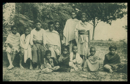 TIMOR - COSTUMES - Tipos E Costumes. ( Ed. Da Missão)  Carte Postale - Timor Oriental