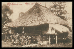 Delcampe - TIMOR - Residencia De Um Chefe Indigena ( Ed. Da Missão)    Carte Postale - Osttimor