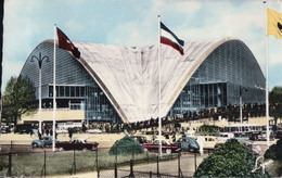 ROND-POINT DE LA DEFENSE Palais Du C.N.I.T. (1963) - La Defense