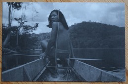 Guyane / Amazonie - Photo D'un Indien En Pirogue - Pli D'angle - (n°7340) - Amerika