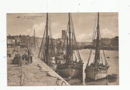 Cp , Bateaux De Pêche , 17 , LA ROCHELLE , Le Port , Vierge - Fishing Boats