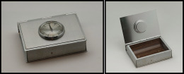 Boîte Métal Argenté, Avec Thermomètre En Décor Sur Couvercle, 1 Comp., 100x70x25mm. - - Boites A Timbres