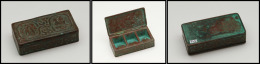 Boîte "Tiffany Studios N°2145" En Bronze, Modèle "Zodiac", 3 Comp., 95x45x25mm, Superbe. - R (2è - Stamp Boxes