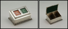 Boîte Anglaise En Argent, Couvercle à Fenêtre, Poinçons, 2 Comp., 65x45x30mm. - TB - Stamp Boxes