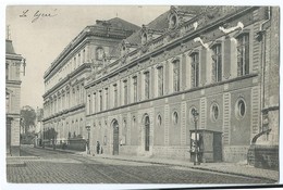 574 - Valenciennes - Le Lycée - Edition Peu Courante Commune - Paire Blanc 5c Mauvais Centrage - Pour Paris Pelegrin - Valenciennes