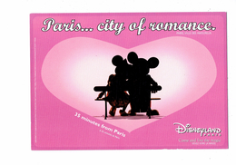 Cpsm - Disneyland Paris - CITY OF ROMANCE - MICKEY MINNIE Amoureux Assis Sur Un Banc - Ombres Coeur - Disneyland