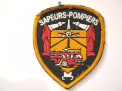 INSIGNE TISSUS PATCH DES SAPEURS POMPIERS SECTEUR A IDENTIFIER ETAT EXCELLENT - Firemen