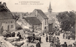 MANZAT VUE PRISE DU FOIRAIL (UN JOUR DE FOIRE) - Manzat