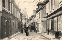 CPA - DUN-sur-AURON (18) - Aspect De La Grande Rue Et De L'Horloge En 1905 - Dun-sur-Auron