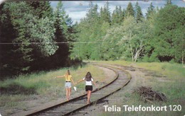 Sweden, 120.020, Women Walking On Railway Lines, 2 Scans. - Schweden