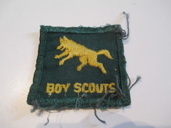 Ecusson Tissu Ancien /SCOUT/ CANADA /Loup/ Boy Scouts/ Années 1950-1960   ET139 - Escudos En Tela