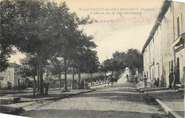 Cpa, St Laurent De Chamousset, Avenue De La Gendarmerie - Saint-Laurent-de-Chamousset