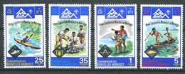 186 NOUVELLES HEBRIDES 1975 - Yvert 410/13 - Scout Jamboree Camp Canot - Neuf ** (MNH) Sans Charniere - Ungebraucht