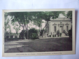 AL6 - 86  - LENCLOITRE  - CHATEAU DE LA GRAND'COUR -  LE MUSEE ET LE PARC  (11) - Lencloitre