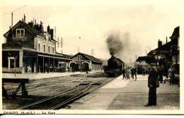 N°31419 -cpa Chagny -la Gare- - Gares - Avec Trains