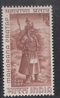 India  1967  -  Maharna Pratap  MNH  White Gum  2  Scans  # 93629  Inde Indien - Ungebraucht