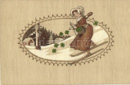 T2/T3 Skiing Lady, Clovers, Decorated Emb. (EK) - Ohne Zuordnung