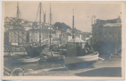 T3 Unknown Italian Coastal Town, Port View, Photo (EB) - Ohne Zuordnung