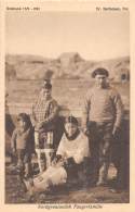 ETHNIQUE - GROENLAND / Nordgronlandsk Fangerfamilie - Greenland