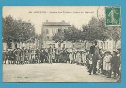 CPA 1045 - Sortie Des Ecoles Place Du Marché OULLINS 69 - Oullins