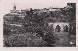 CPSM 9X14 . CHATEAUPONSAC  (87) Vue Générale Et Pont Romain (XI°s.) Sur La Gartempe - Chateauponsac