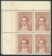 GJ.744, Corner Block Of 4, With Double Perforation In The Sheet Margin Creating 2 Small Labels, Very Nice! - Sonstige & Ohne Zuordnung