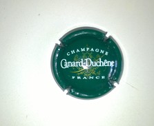 Plaque De Muselet De CHAMPAGNE " CANARD DUCHENE " Vert - Canard Duchêne