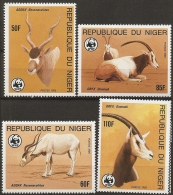 Niger, 1985, Antilopes, Mendes Antilopes, Gazelle, Gemsbuck World Life Fund, Nature Conservation, 4 Values MNH WWF - Gorillas