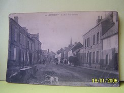 OISEMONT (SOMME) LA RUE SADI-CARNOT. - Oisemont