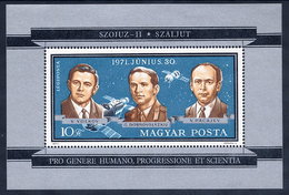 HUNGARY 1971 Death Of Soviet Astronauts Block MNH / **.  Michel Block 84 - Blokken & Velletjes