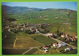 JULIENAS - Le Village Et Le Vignoble - Julienas